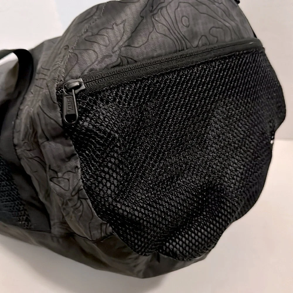 VANS X NATHAN FLORENCE Mala Duffle Vans Collab Nathan Florence Asphalt Black EUC
